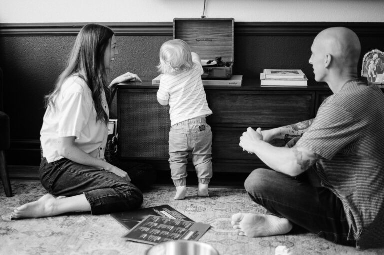 R + L | At Home Family Photo Session